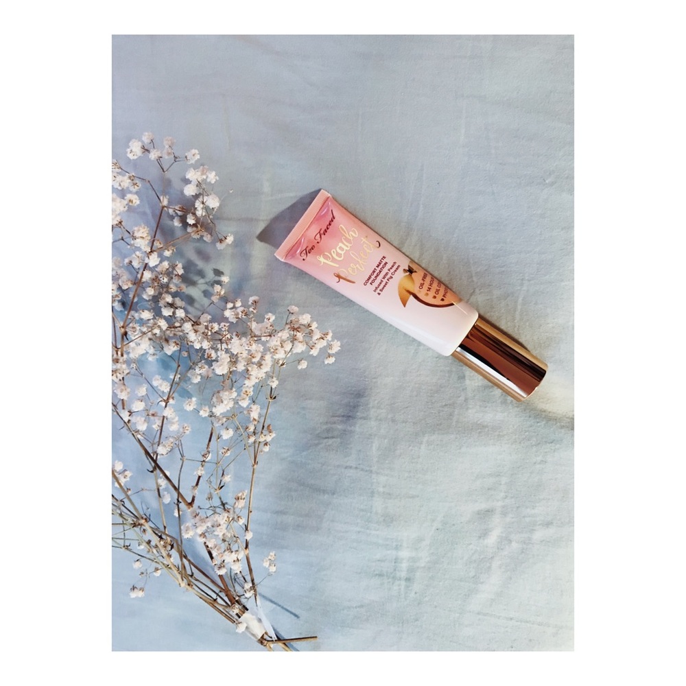 Too Faced Comfort Matte Foundation Peaches & Cream